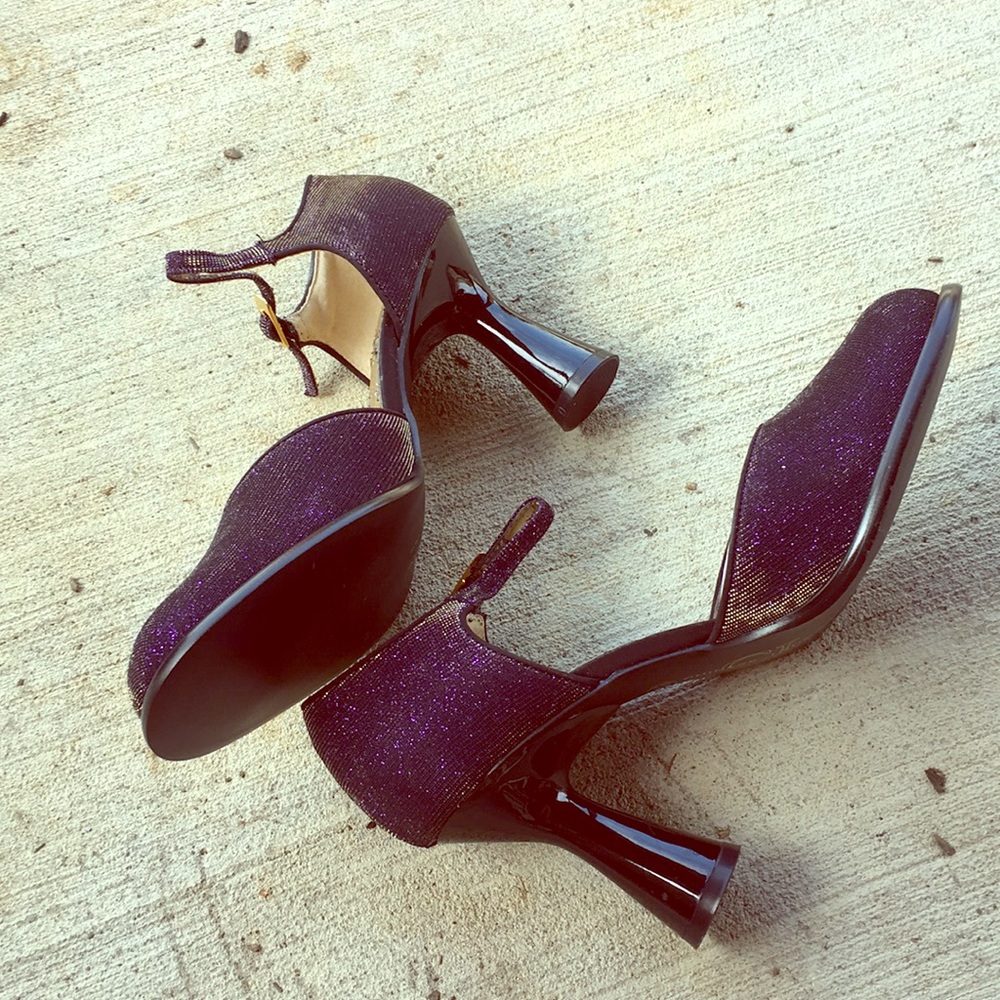Mardi-gras Chinese Laundry Purple Funky Heels. Going Going Gone ❌Price is firm❌ - Picture 4 of 8